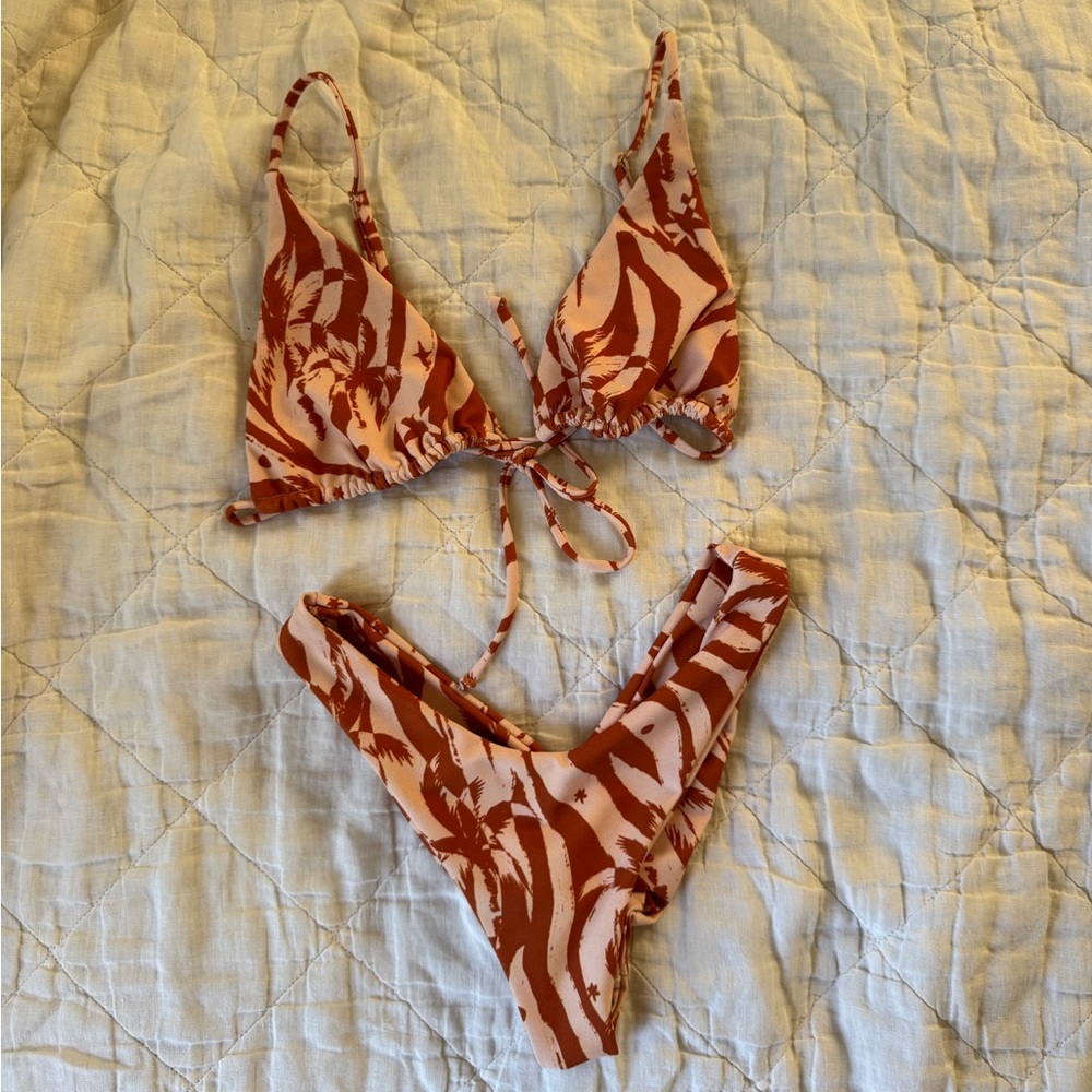Skatie Swim Dark Orange x Blush Print
